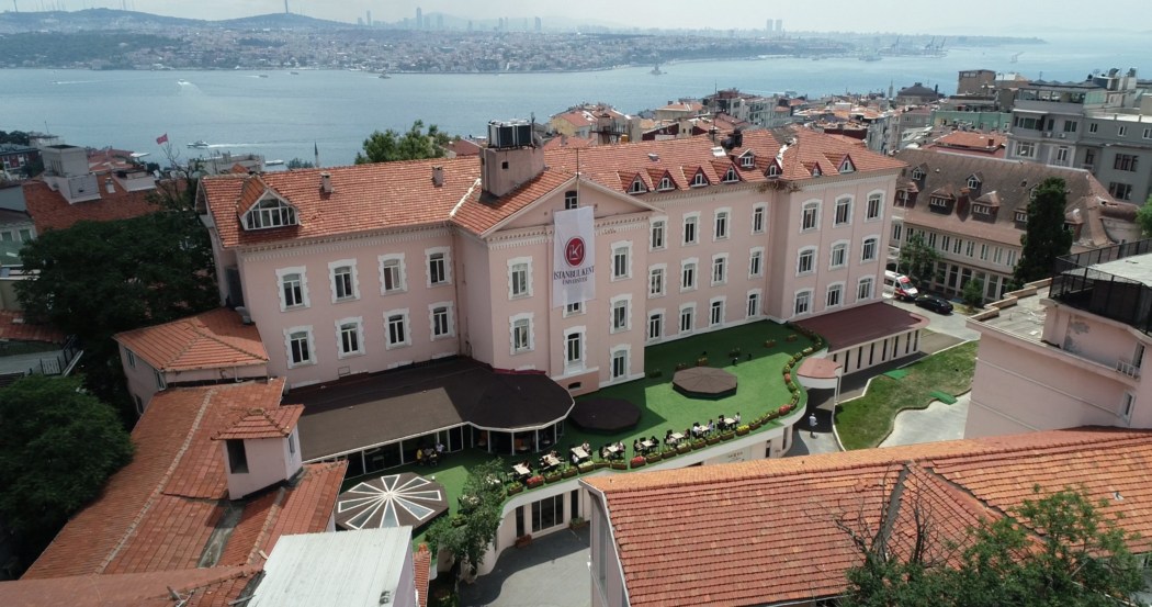 دانشگاه کنت استانبول ترکیه